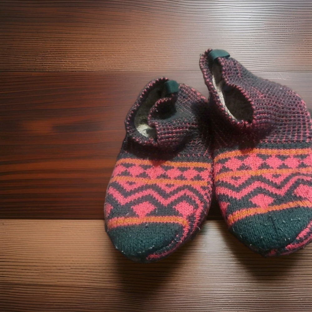Bombas Gripper Slippers House Shoes Socks Size M  Womens Shoes Winter Y2K